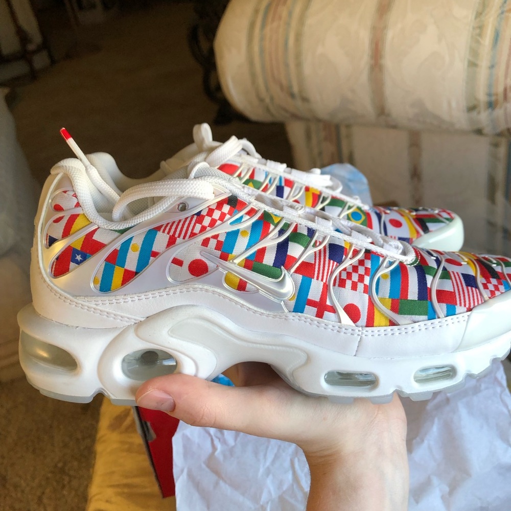 (SOLD ON DEPOP🛍) LIMITED Nike Air Max Plus Nic QS